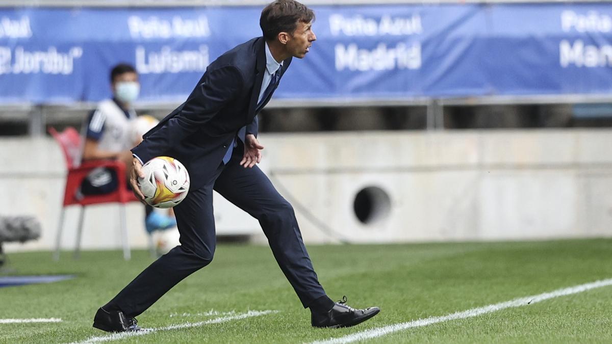 El partido del Real Oviedo, en imágenes