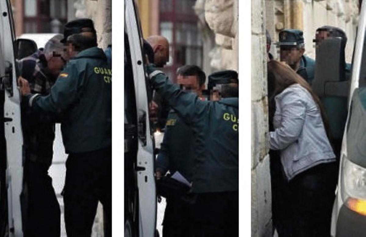 De izquierda a derecha, "Marineiro" y "El Chico", imputados en el asesinato del hombre ahogado en el Tera, y la tercera acusada Ana Cristina llegan a la Audiencia