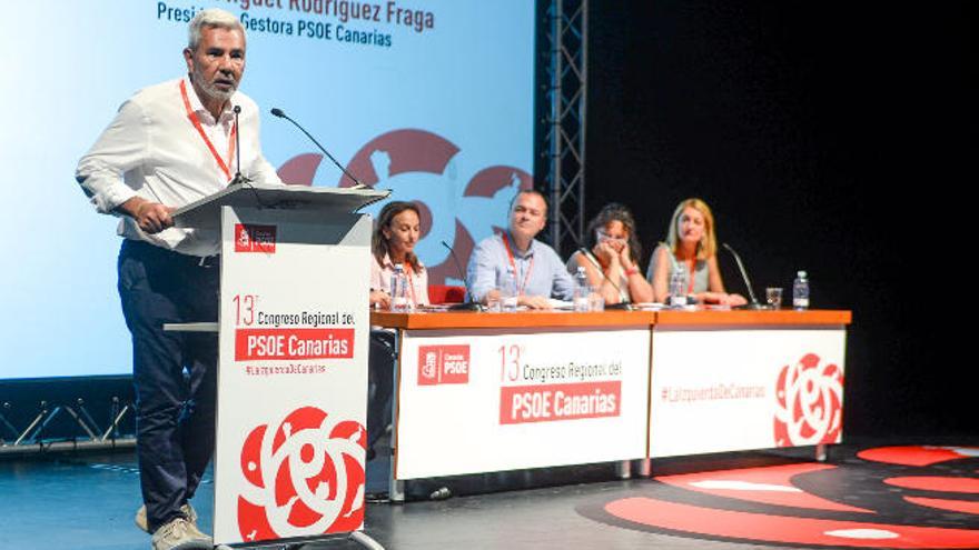 Fraga lanza un guiño al PP y a Nueva Canarias para unirse  en la oposición y afea a CC