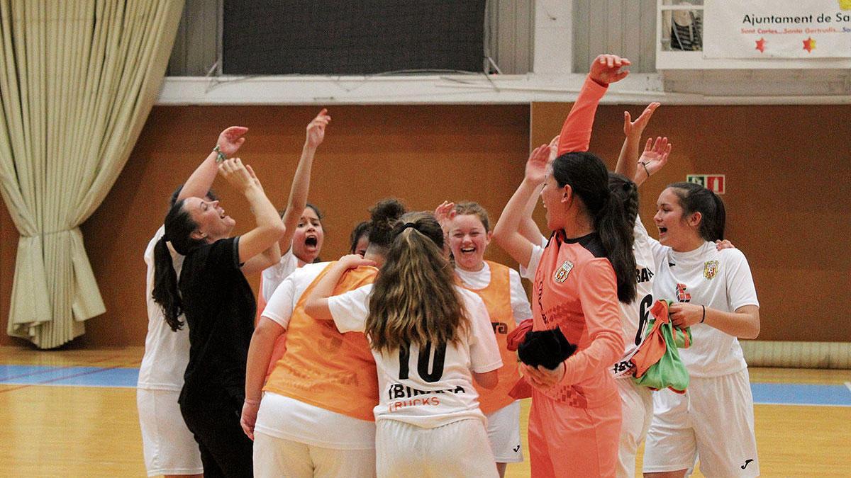 In der Liga de Empresas gibt es auch eine Futsal-Liga für Frauen.