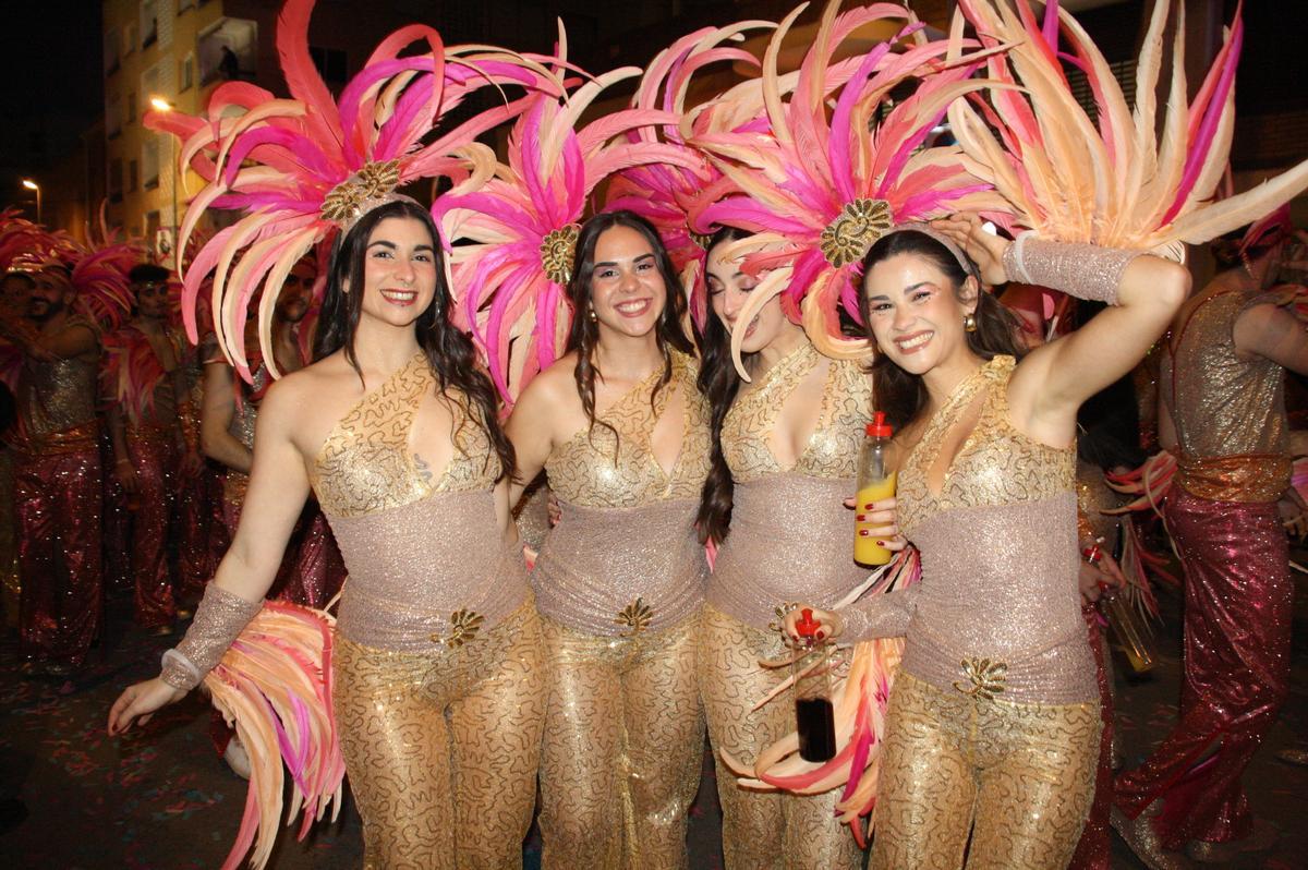 Fotogalería I Las imágenes del desfile del Carnaval de Vinaròs 2026