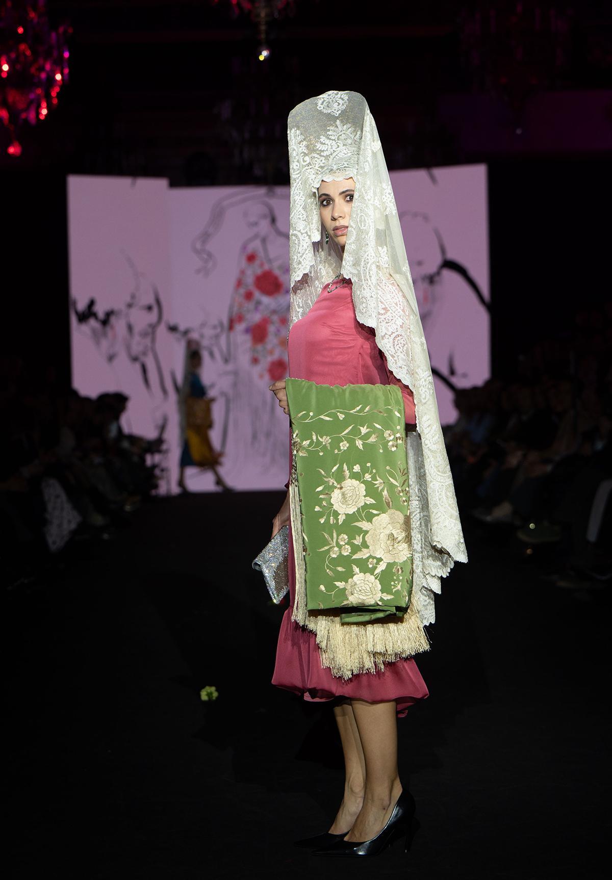 Fotogalería | Desfile de Juan Foronda en We Love Flamenco