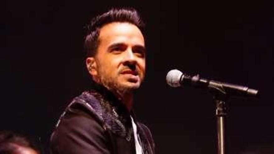 Luis Fonsi.