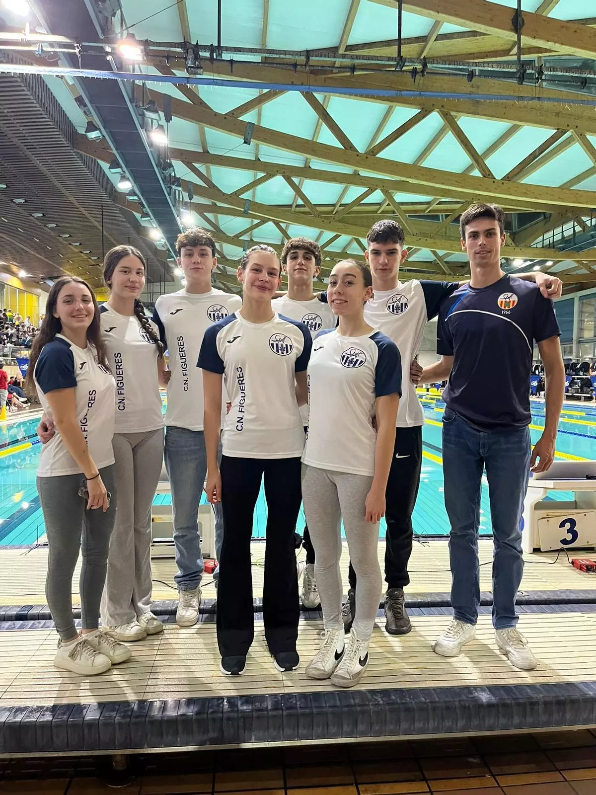 El Club Natació Figueres torna amb tres medalles del Campionat Català d'Hivern