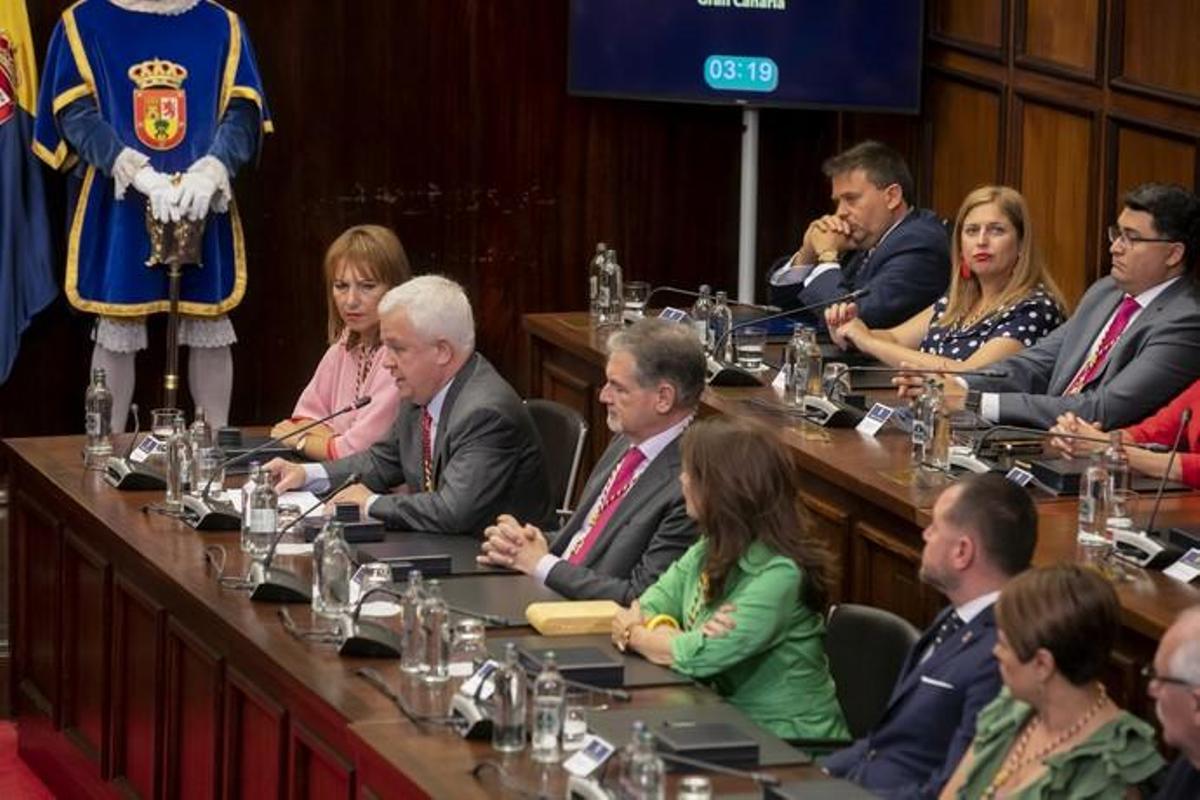 22.06.19. Las Palmas de Gran Canaria. El Cabildo de Gran Canaria celebra el pleno de constitución de la nueva corporación, con Antonio Morales como presidente, al haber sido el candidato más votado. Foto Quique Curbelo  | 22/06/2019 | Fotógrafo: Quique Curbelo