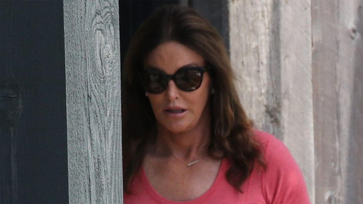 Caitlyn Jenner reaparece muy sola en West Hollywood