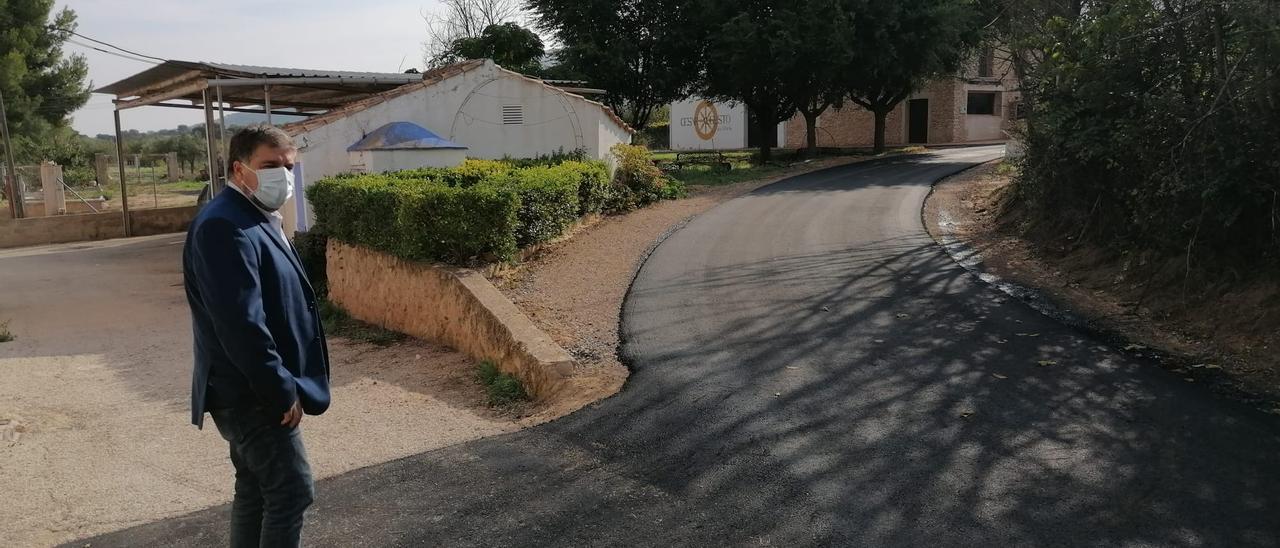 El alcalde Fulgencio Cerdán supervisando las obras.