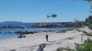Muere un septuagenario mientras se bañaba en una playa de O Grove