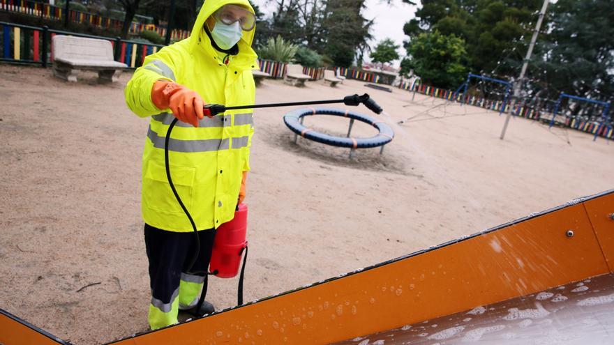 Vigo limpia a fondo todos sus parques