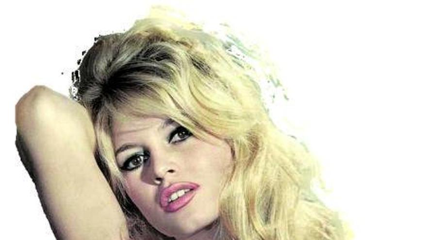 Brigitte Bardot revela que intentó suicidarse a los 16 años