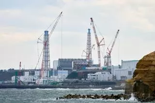 Registrada una fuga de más de cinco toneladas de agua radiactiva en la central de Fukushima