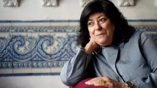 Almudena Grandes: "En los 50 se fusilaba menos pero se controlaba más la intimidad"