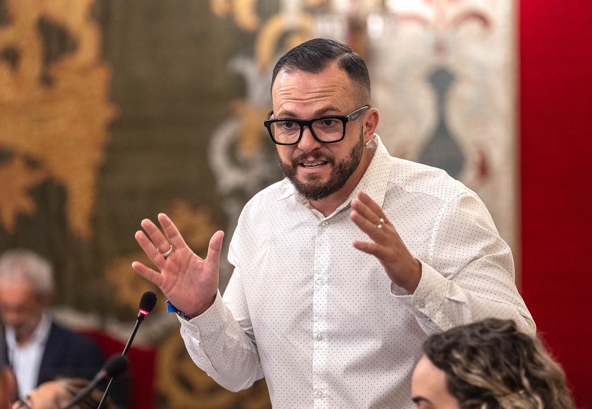 Las imágenes del Pleno Extraordinario del Ayuntamiento de Alicante