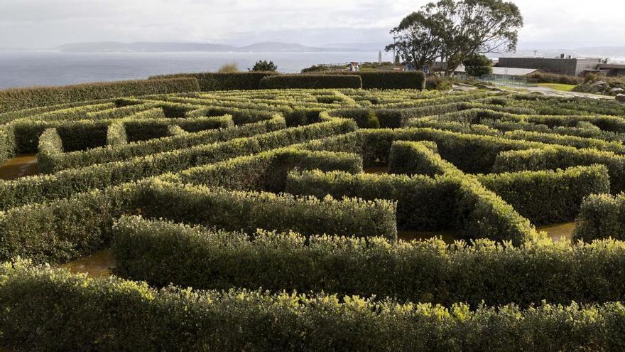 Así luce el renovado laberinto del monte de San Pedro en A Coruña