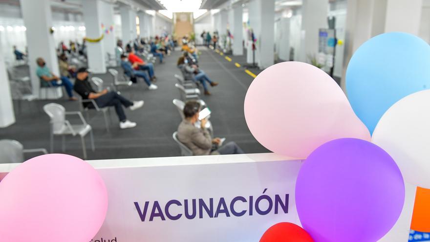 Primer aniversario de la campaña de vacunación contra el Covid en Canarias (27/12/2021)