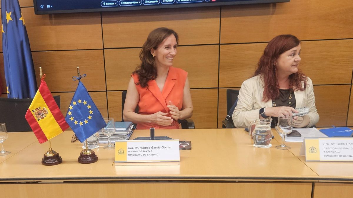 La ministra Mónica García preside la reunión