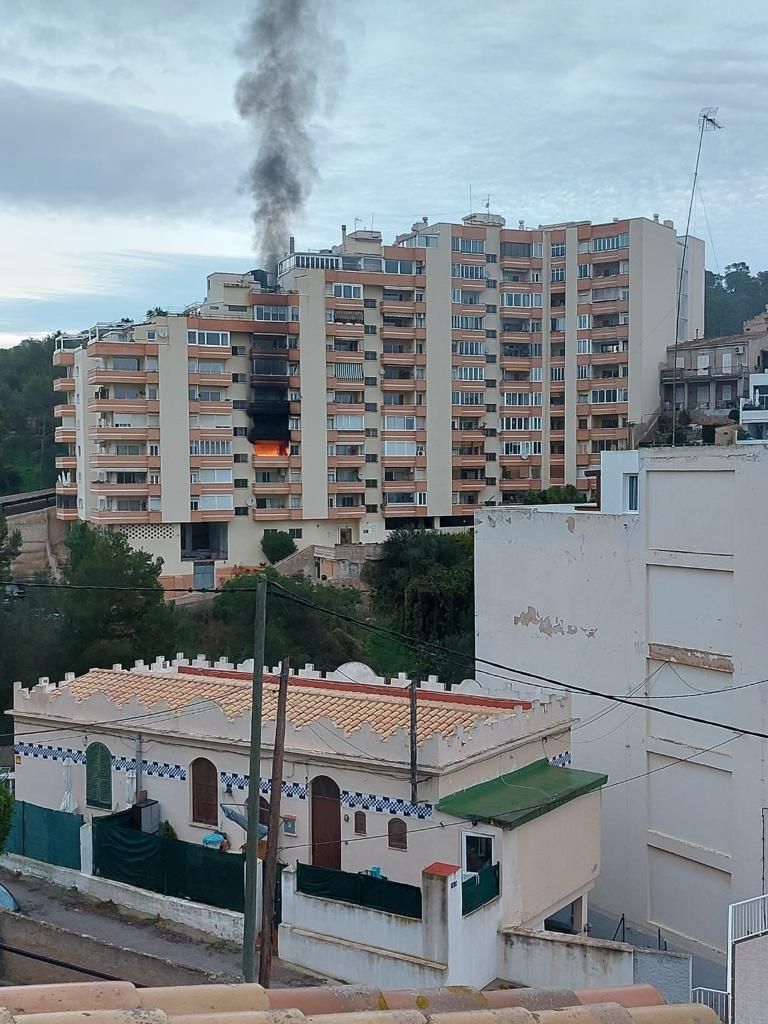 Incendio de una vivienda en la calle Polvorí de Palma