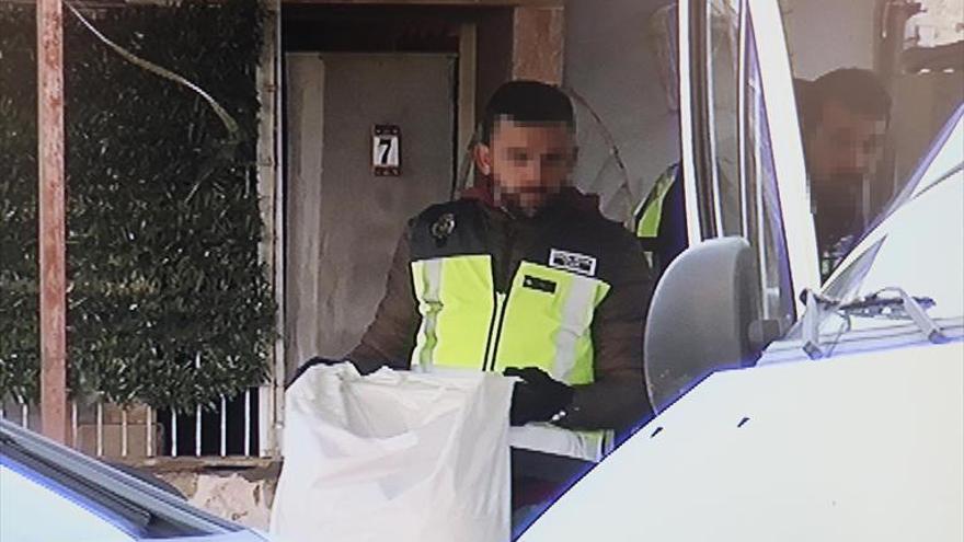 34 detenidos en dos operaciones contra el tráfico de armas y drogas en Extremadura