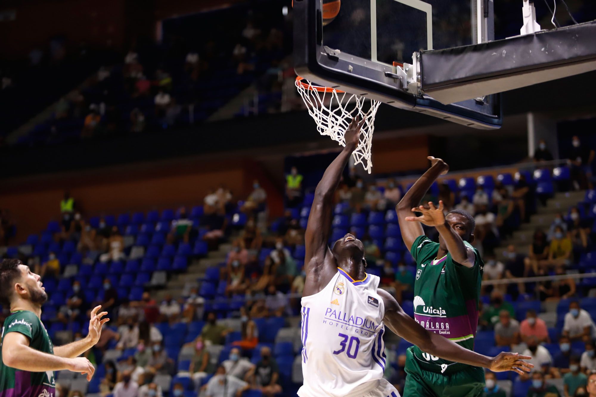 Las imágenes del Unicaja - Real Madrid del Trofeo Costa del Sol 2021.