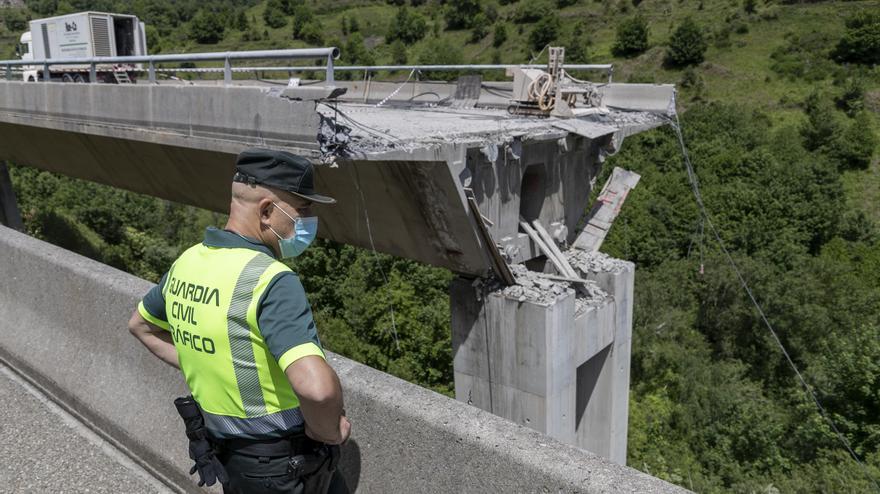 El Cluster Logístico ve peligrar casi 3.000 empleos si se demora el arreglo de la A-6 tras el derrumbe del viaducto
