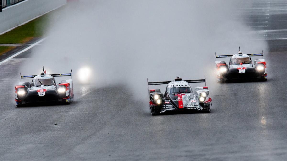 Toyota se impuso bajo el diluvio en Spa