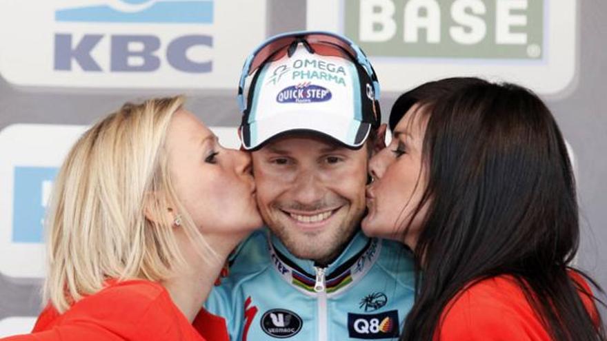 Boonen firma su tercera victoria en Flandes.