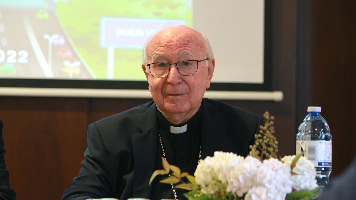 El obispo Ciriaco Benavente es el responsable del departamento de la Pastoral de la Carretera de la Conferencia Episcopal.