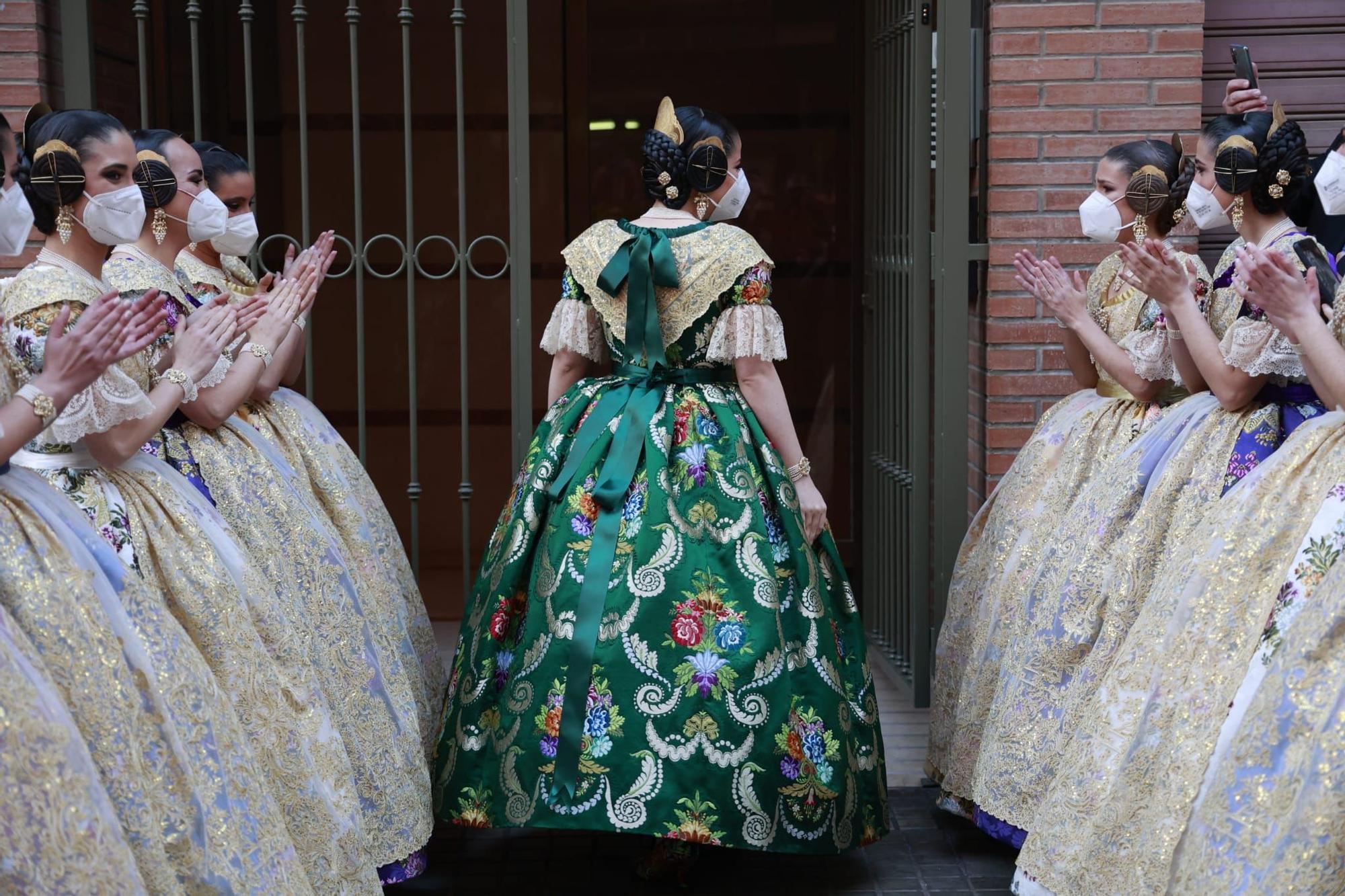 Espolín de la Fallera Mayor de València | Carmen Martín escoge el color verde primavera