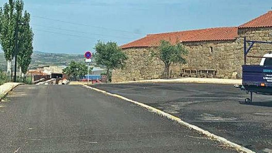 Pista de aterrizaje de Fermoselle con la señalización suprimida.