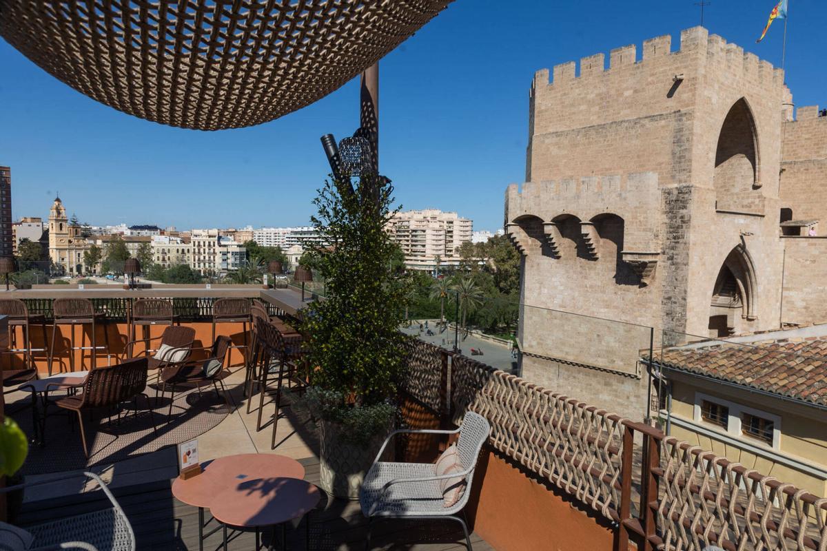 Valencia. VLC. Azotea del hotel Puerta de Serranos del grupo MYR