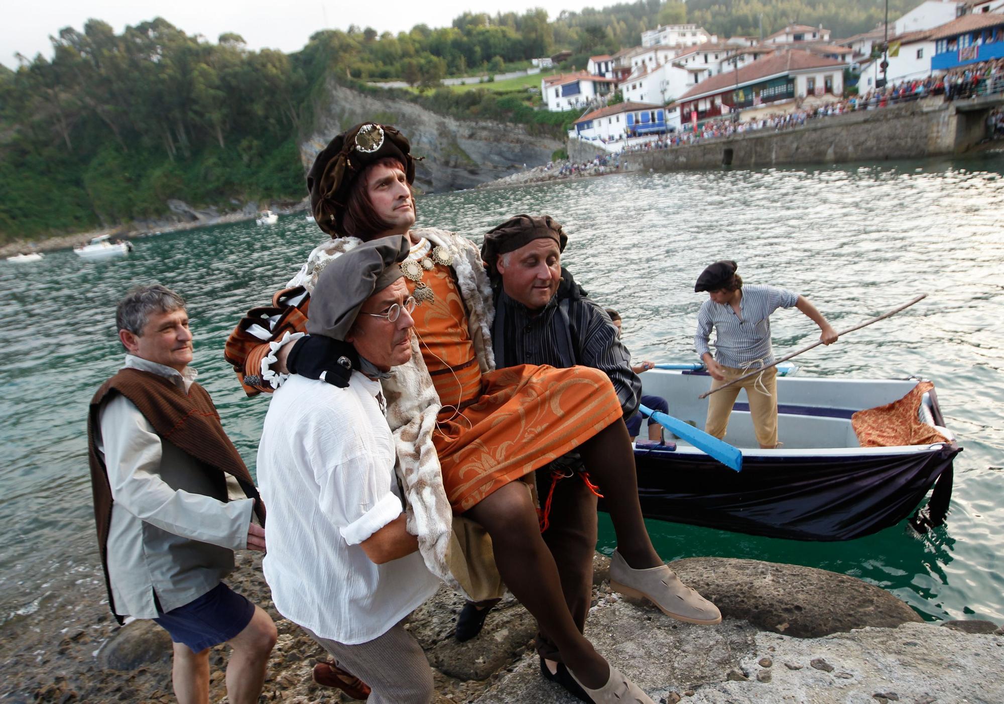 El desembarco de Carlos V en Tazones, así es la gran recreación histórica de Villaviciosa