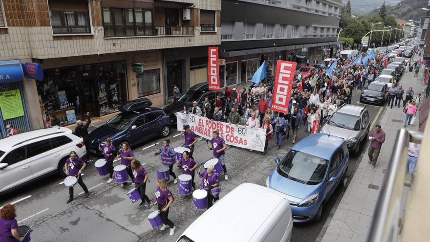 La &quot;huelgona&quot; del 62 aún tiene mecha: Mieres rinde homenaje a los protagonistas de la protesta