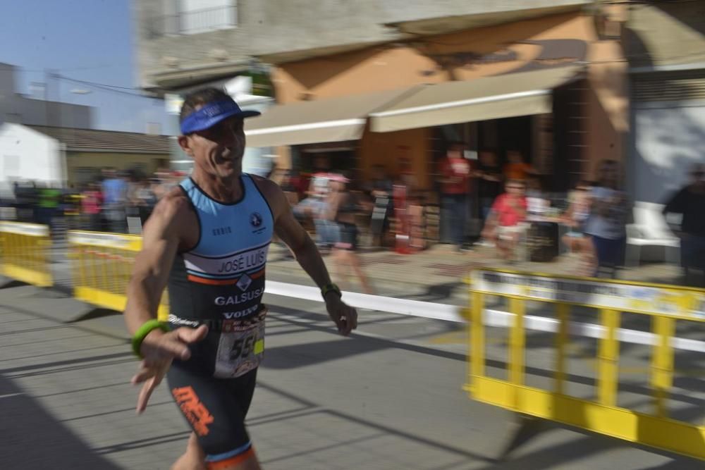 Llegada a la meta del Triatlón Villa de Fuente Álamo