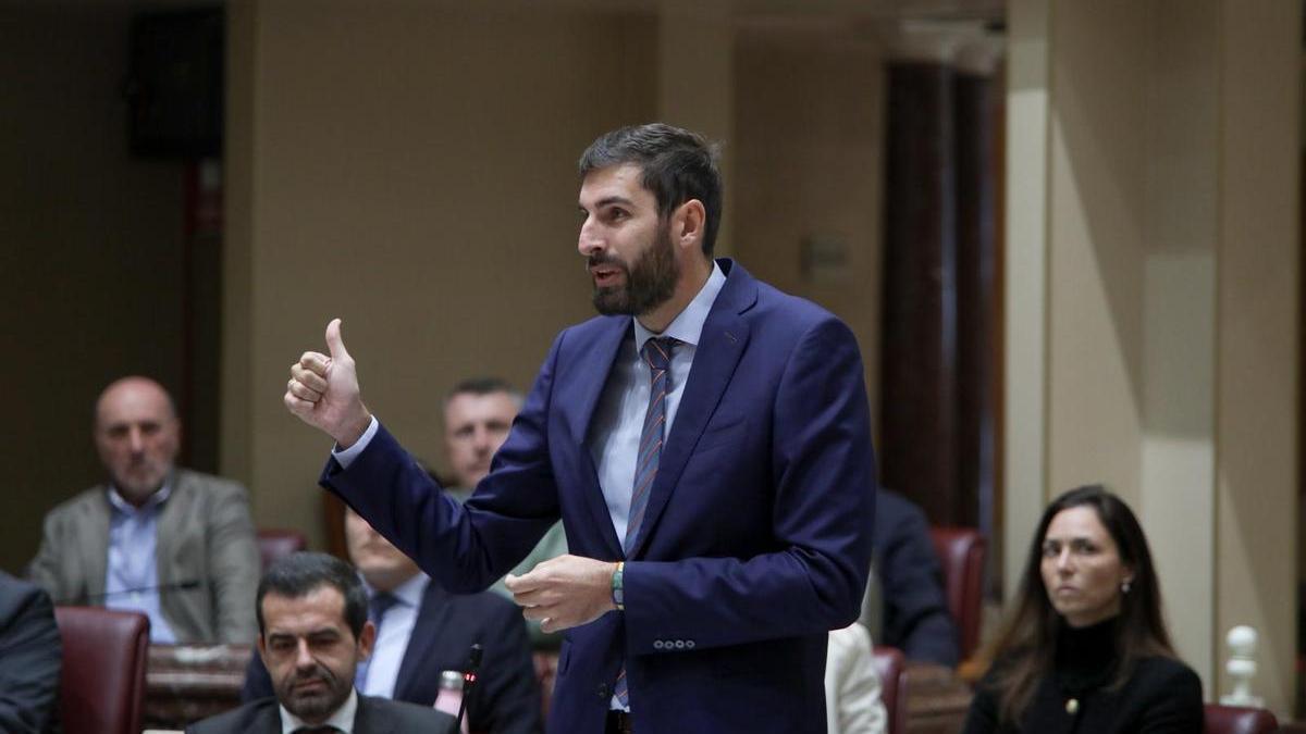 Pablo Molina Opinión | ¿Existe realmente una pinza de PSOE y Vox? Pablo Molina Opinión | ¿Existe realmente una pinza de PSOE y Vox?