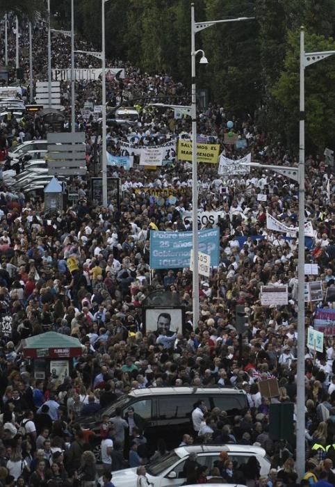 Manifestación en Cartagena: 55.000 personas claman por el Mar Menor (II)