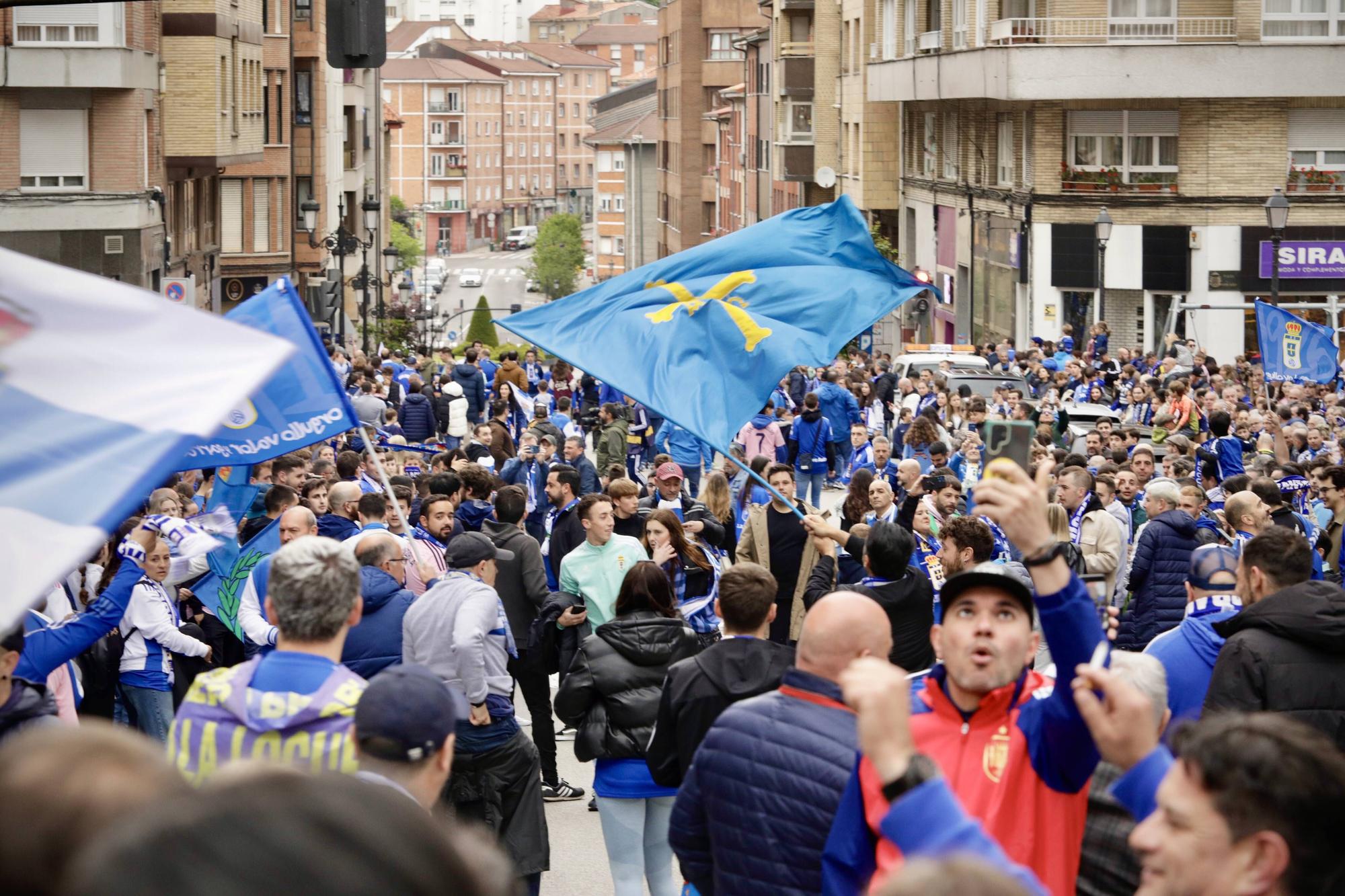 EN IMÁGENES: Ambiente antes del partido entre el Real Oviedo y el Andorra