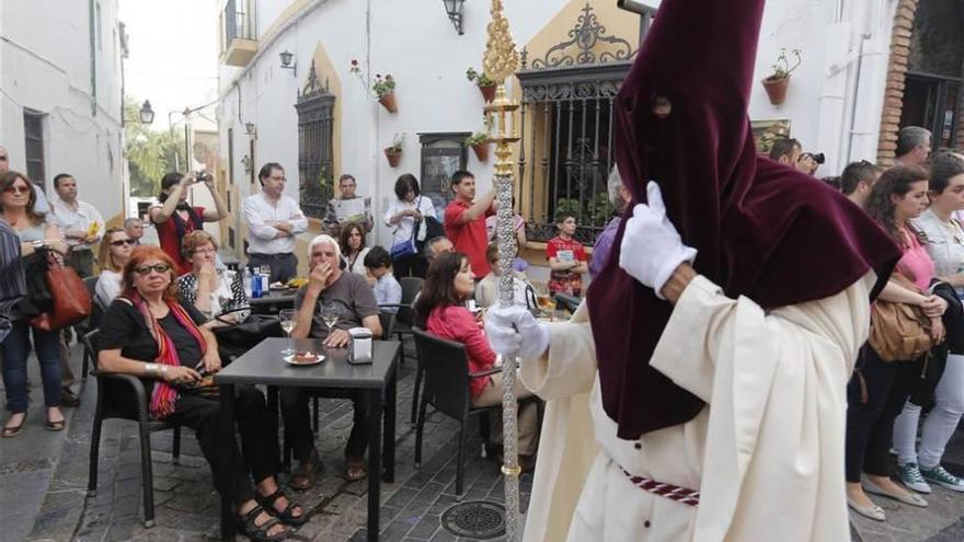 Vecinos dudan de que la Semana Santa sea segura