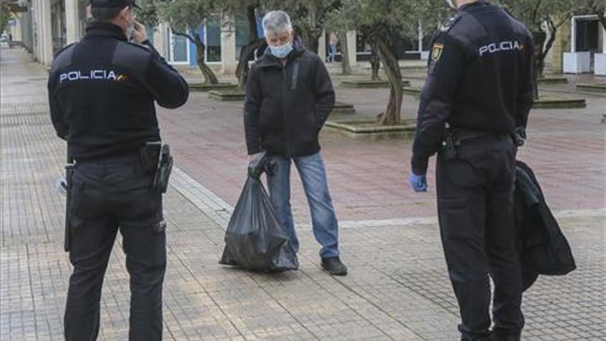 La policía local impone 409 sanciones en Cáceres desde que se decretó el estado de alarma