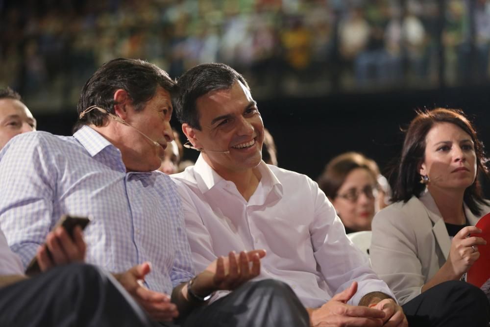 Mitin del PSOE en Oviedo con Pedro Sánchez