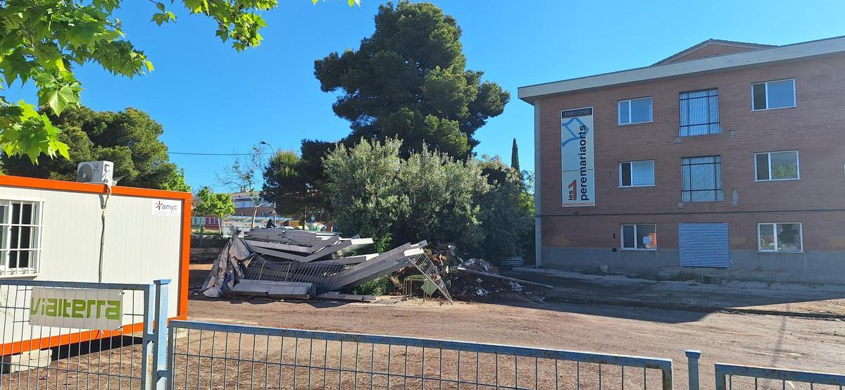 Primeros trabajos en la parcela del IES Pere Maria de Benidorm