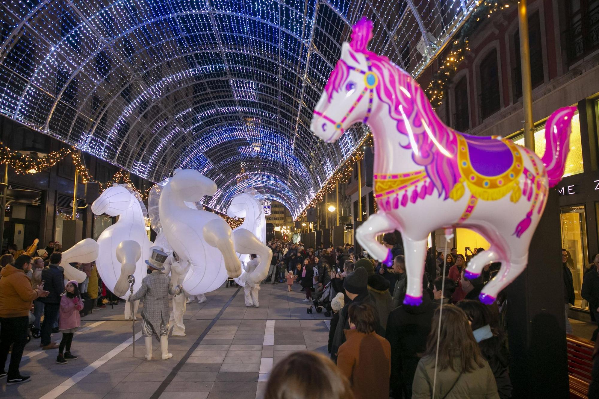 Ambiente navideño durante el puente en Oviedo