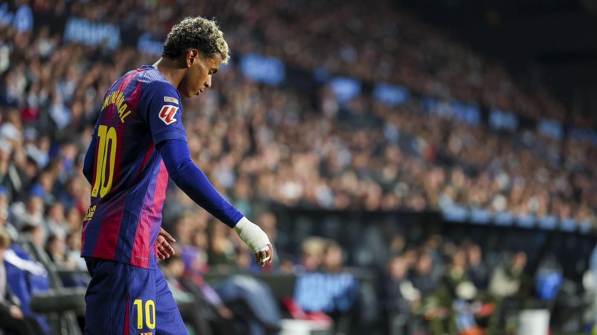 Lamine Yamal  llega a Barcelona tras abandonar la concentración de la Selección Española