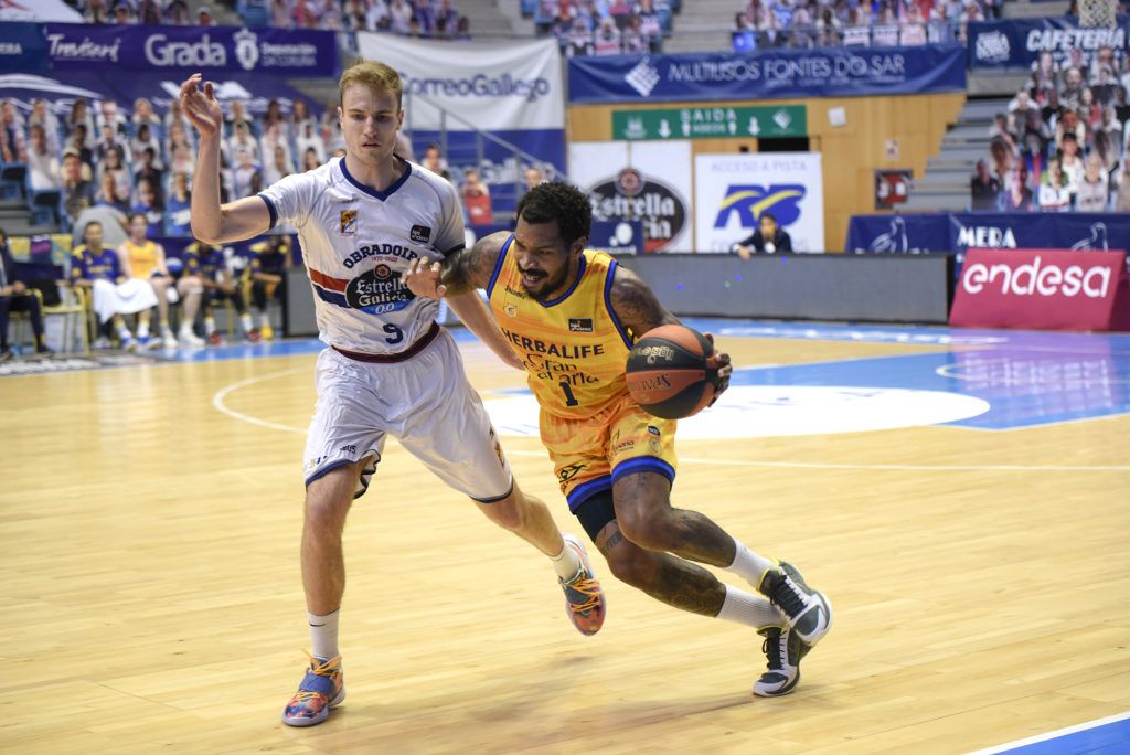 Partido entre el Monbús Obradoiro-Herbalife Gran Canaria (18/04/2021)