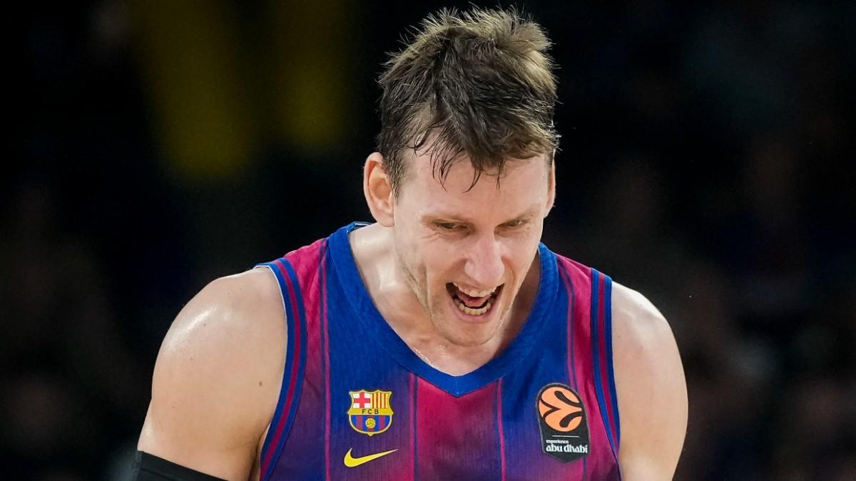 Jan Vesely, en un partido con el Barça
