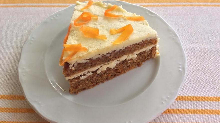 La receta más sencilla de la tarta de zanahoria con la que sorprender a tus invitados