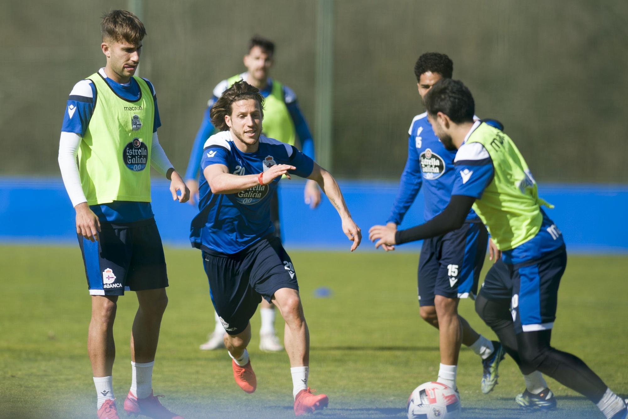 Entrenamiento del Deportivo en Abegondo.