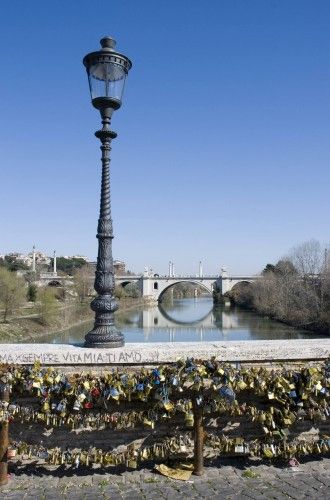 Puente Milvio en Roma