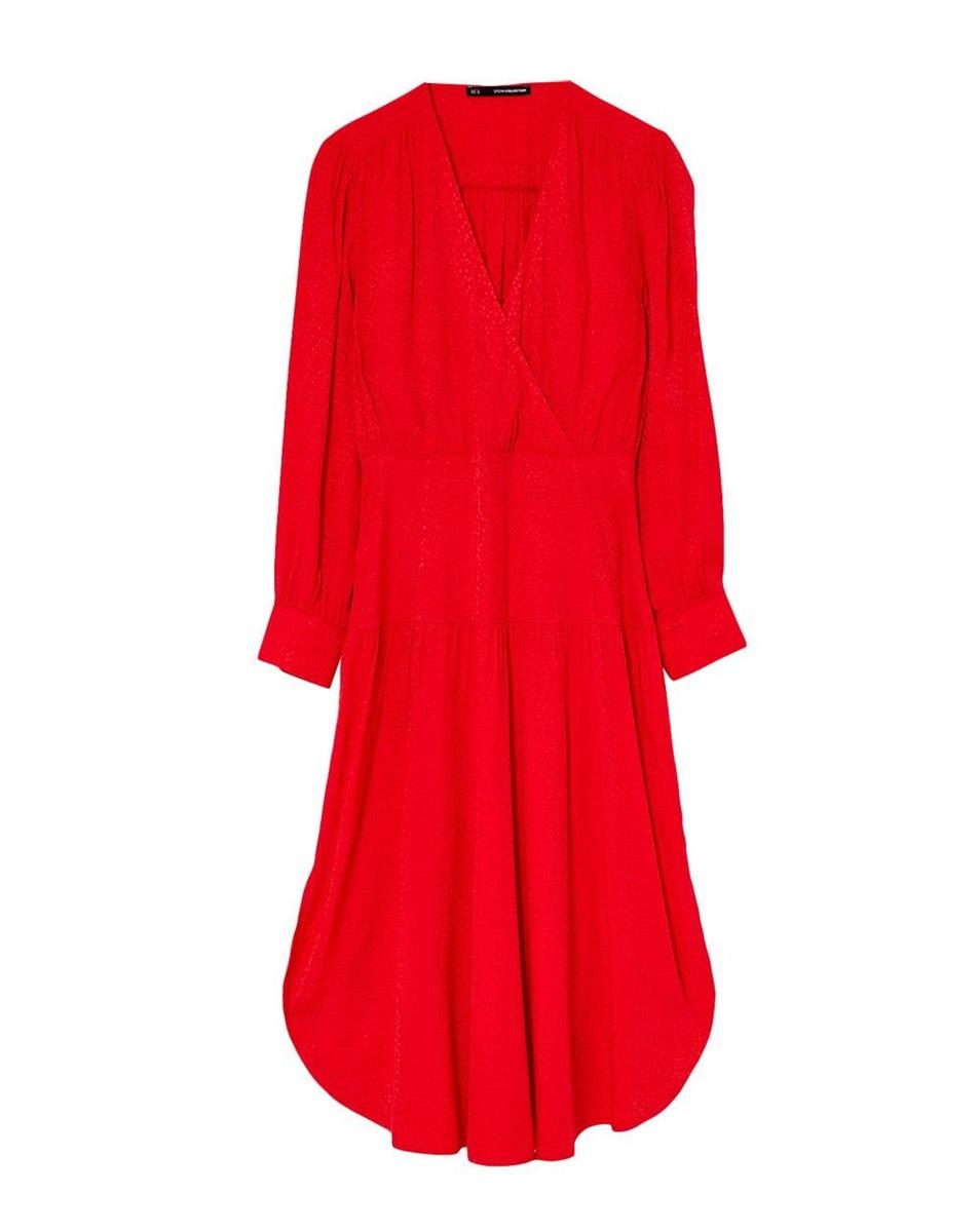 Vestido rojo de Sfera.