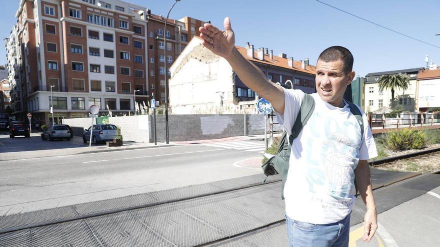 Los vecinos de Avilés cuestionan el cierre de Llano Ponte por los rodeos y reclaman una solución definitiva: "Lo verdaderamente necesario es el soterramiento"