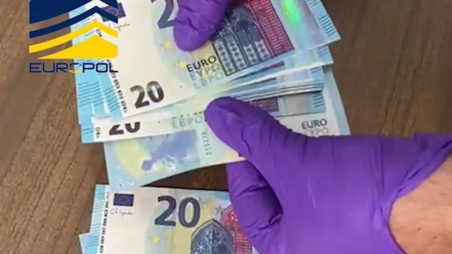 Uno de los envíos de billetes falsos de 20 euros.
